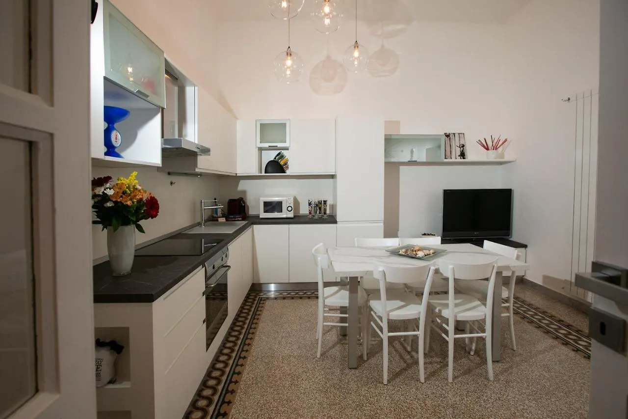 Abate Luxury Interno 3 Apartment Bari Italy