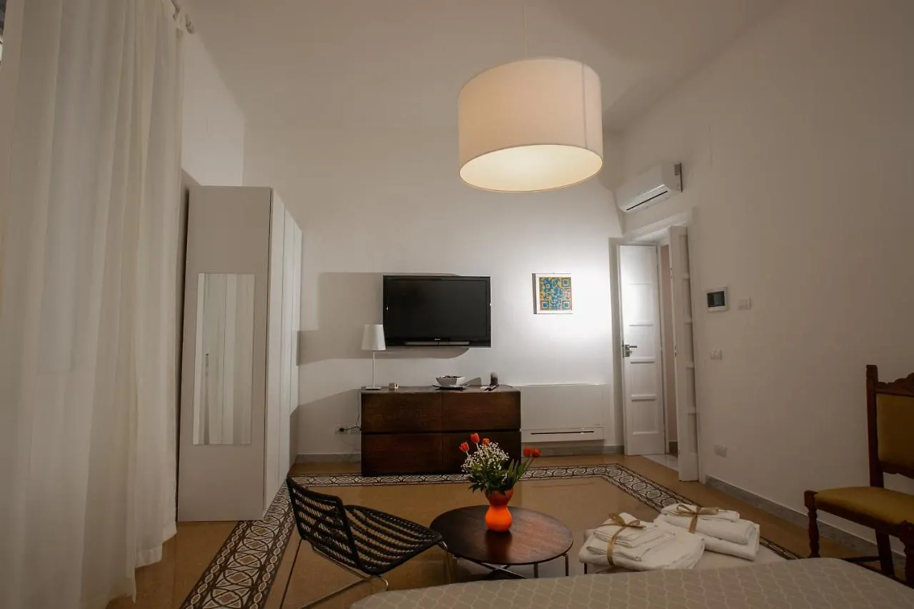 Abate Luxury Interno 3 Apartment Bari 0*,  Italy
